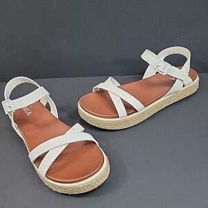Mia Sandals Womens Sz 7.5 Platform Ankle Strap Open Toe Strappy Super Cute Comfy